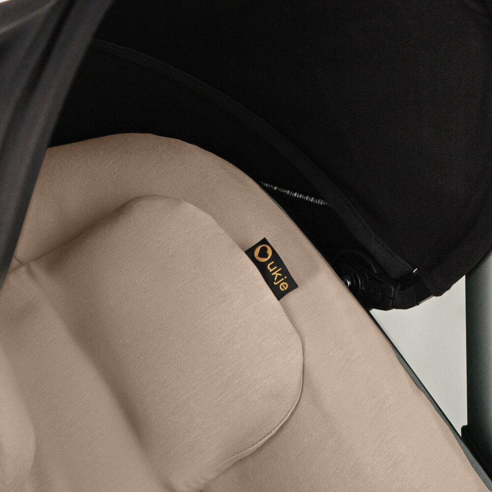 Cover | Doona Stroller | Sand